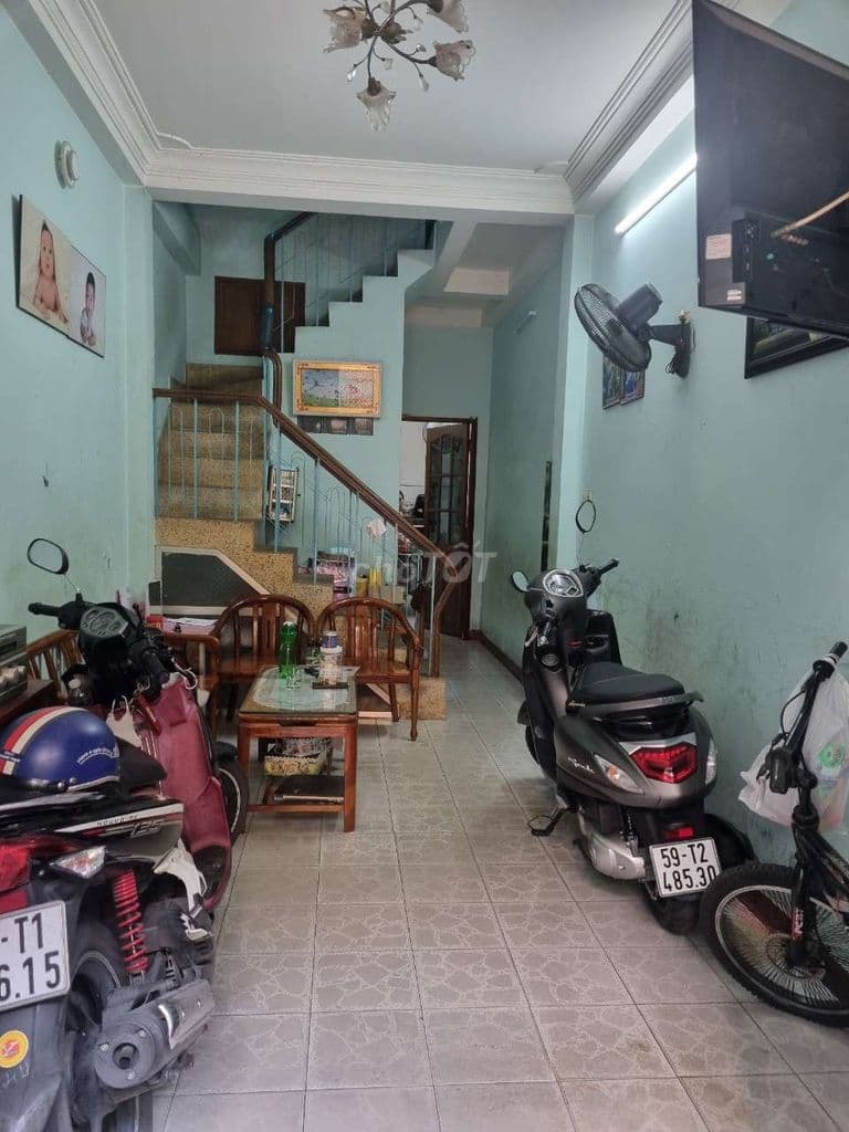 📢 NHÀ 4 TẦNG TRUNG TÂM Q1.HXH. 41M² - 3 X13,5M VUÔNG VỨC 8,7 TỶ.TL. - Ảnh 3