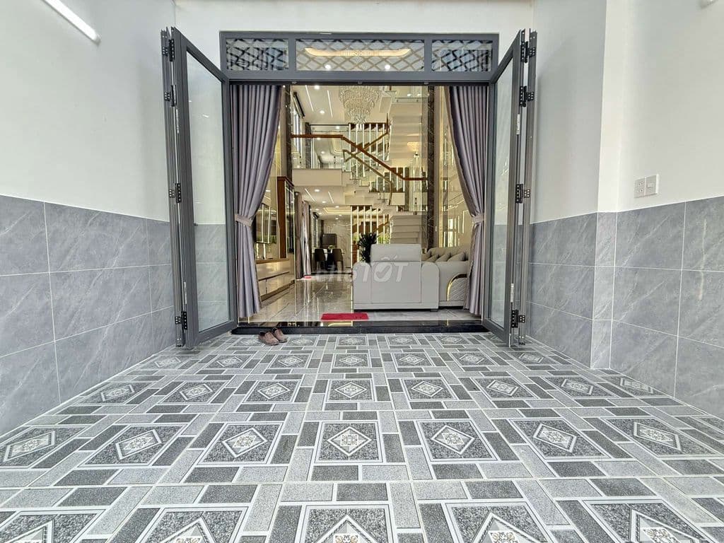 Siêu phẩm góc 2MT 4 Tầng Ô Thang Máy Hẻm thông 6m Đường TCH 10 - Ảnh 3