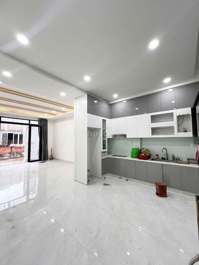 NHÀ ĐẸP 5 X12 GÁC SUỐT HẺM Ô TÔ GẦN ỦY BAN XÃ B CŨ - Ảnh 3