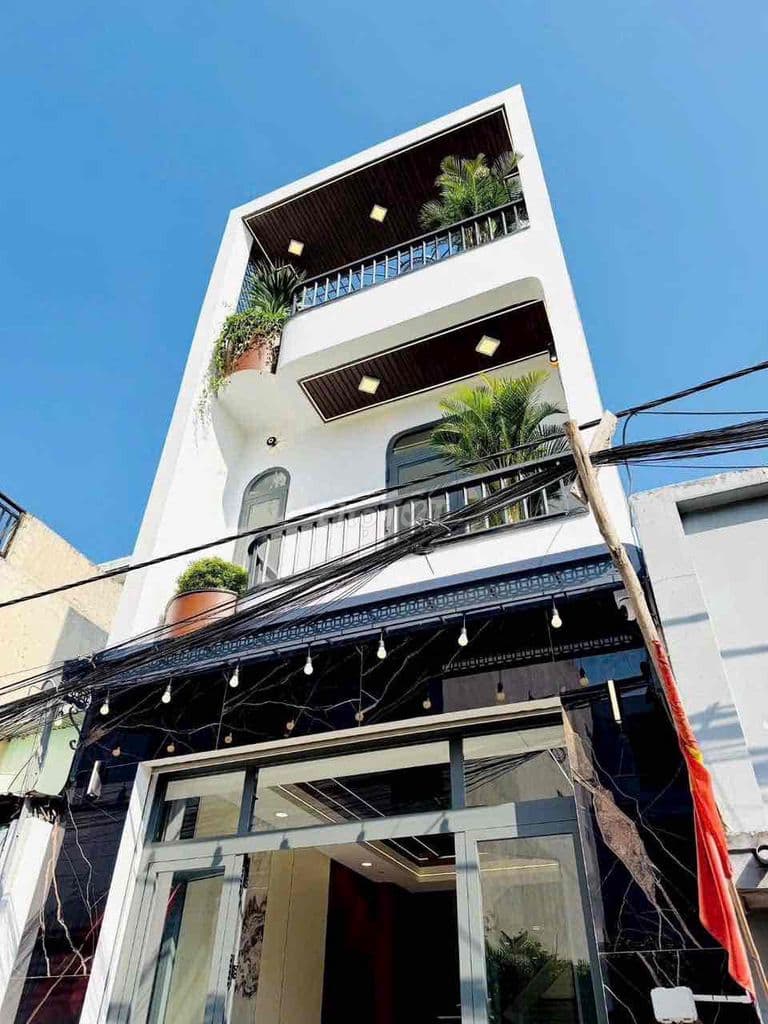 Hơn 5Tê Nhà Xây Mới. Hẻm Xe Tank. Vị Trí Đẹp. Giáp Gò Vấp