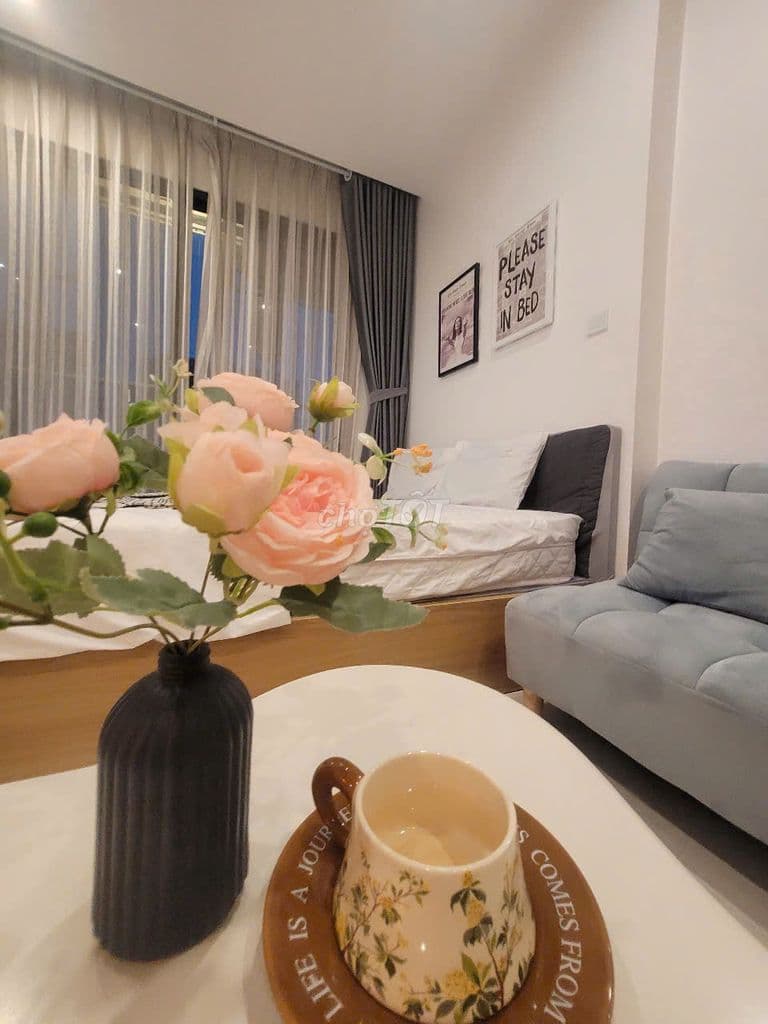 Bán căn Studio 28m giá 2.45 tỷ Vinhomes Smartcity