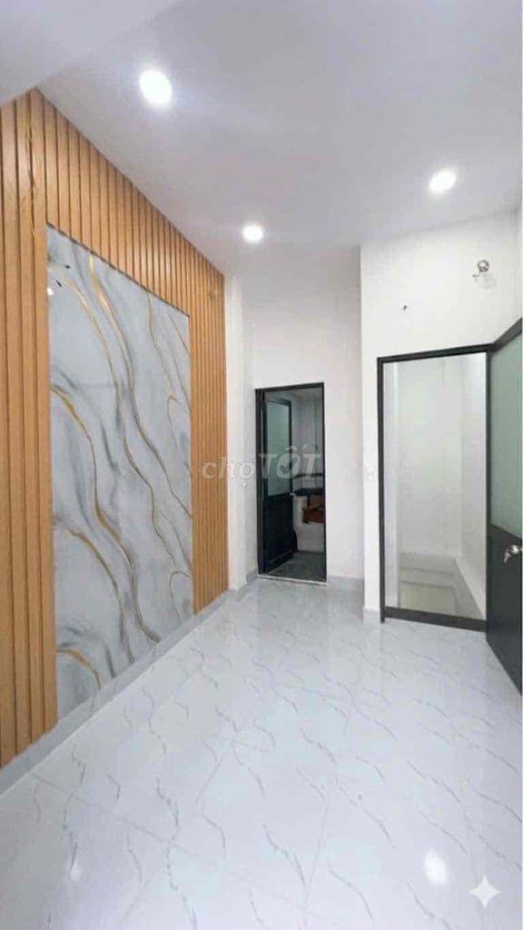 Bán Nhà Quận 4 – Phường Xóm Chiếu – Cách mặt tiền Đoàn Văn Bơ chỉ 50m - Ảnh 3
