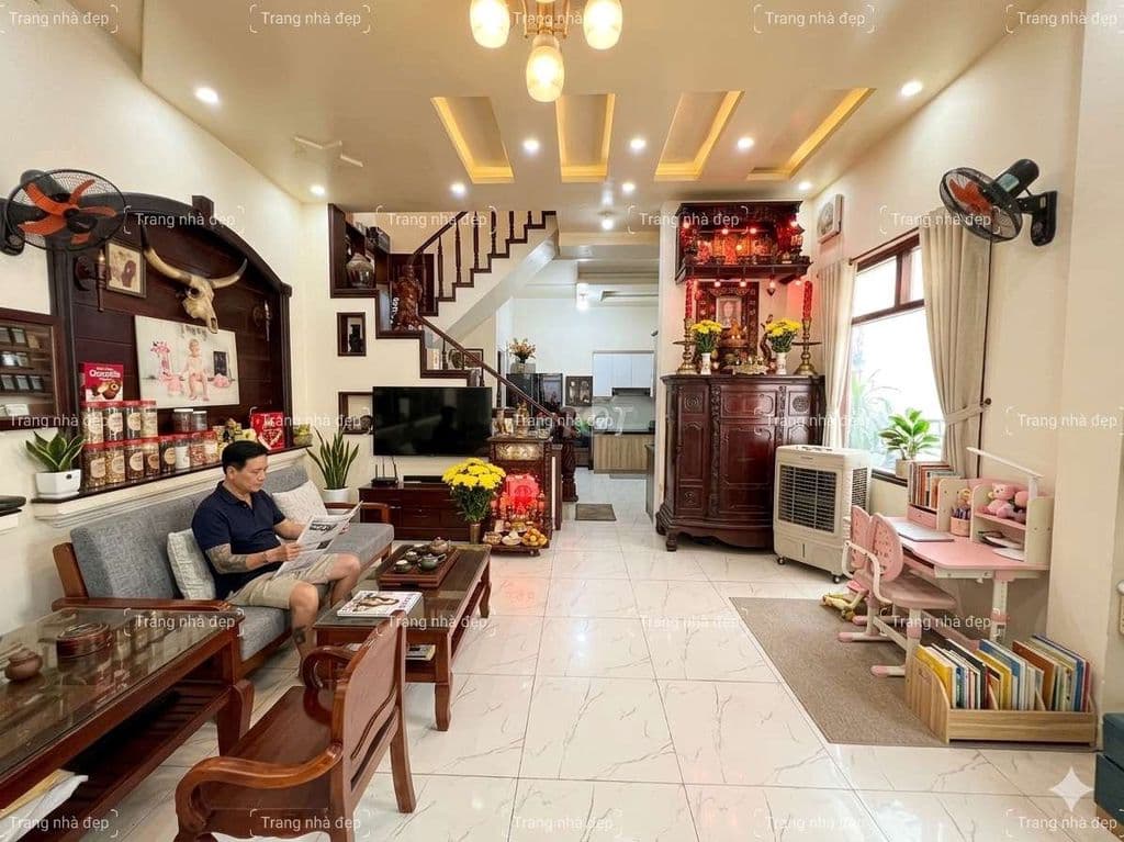 QUẬN 7 MÀ NHÀ 4 LẦU ĐẸP, 3PN,DT 5.8X11M,Gần ĐH MARKETING - Ảnh 2