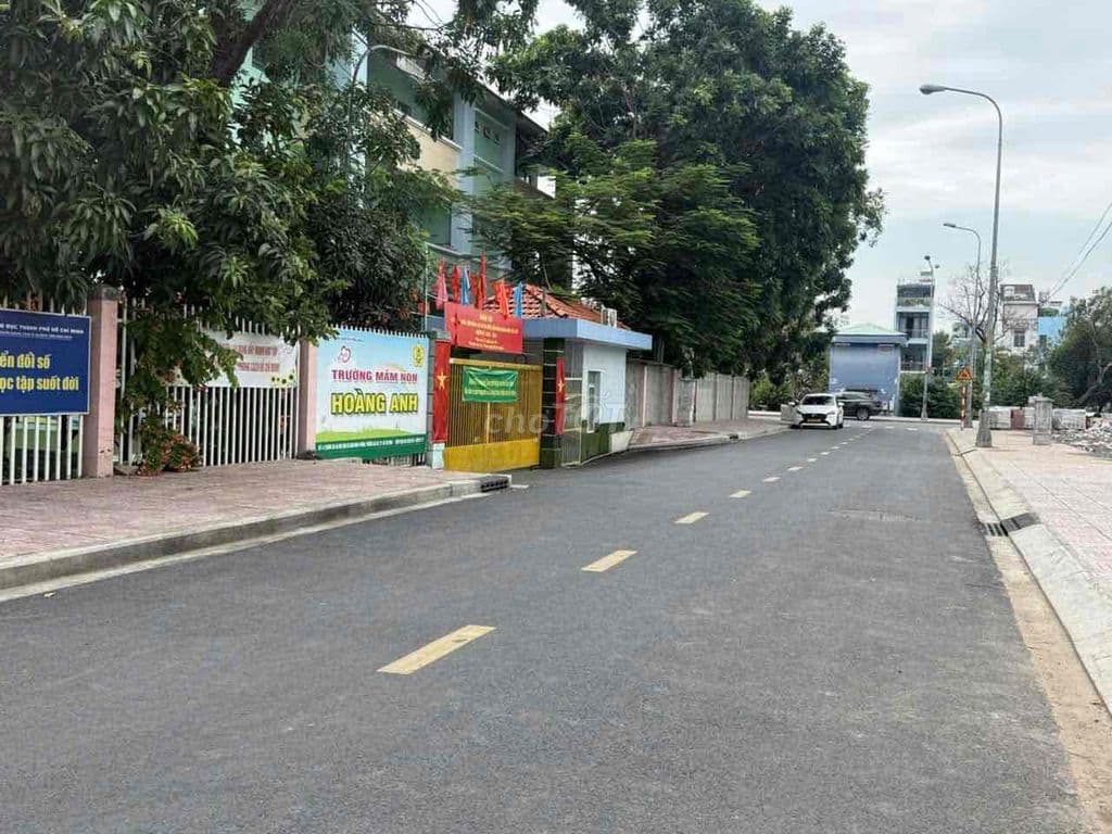 ✅Cần bán nền đất ngay trường tiểu học Hoàng Anh đường số 2B - KDC Nam - Ảnh 2