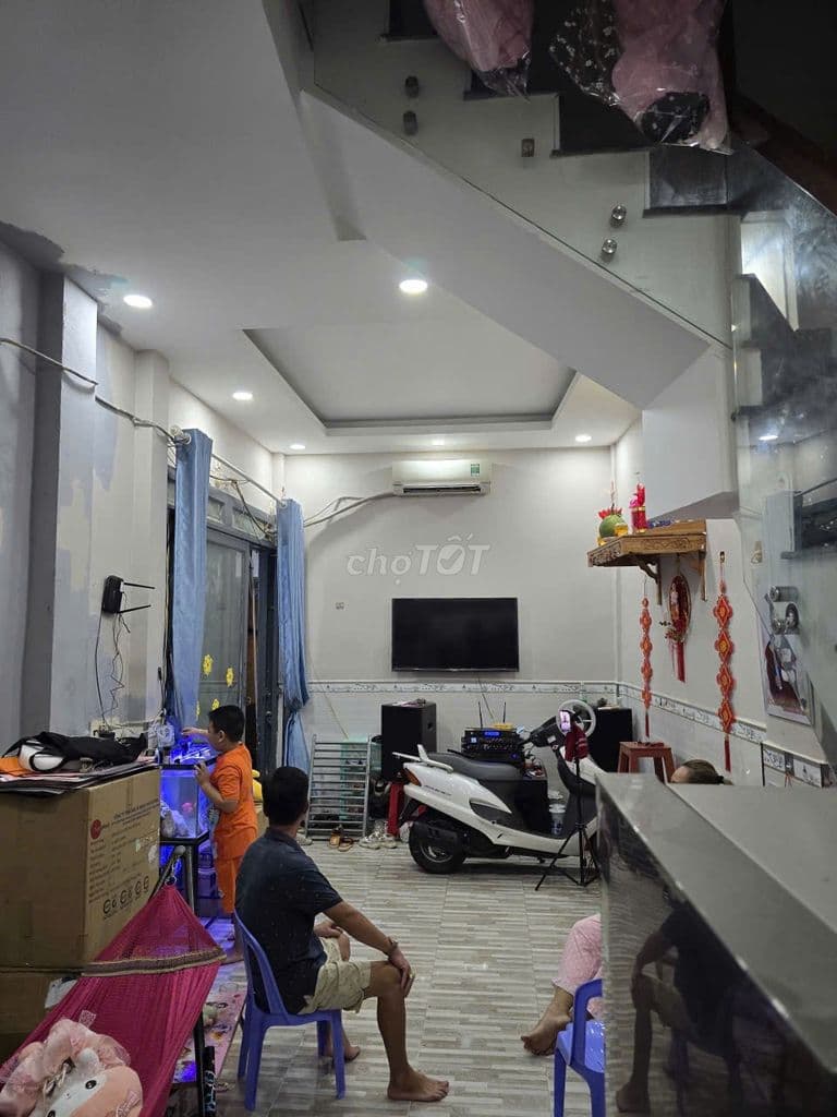Bán nhà gần chợ Rạch Ông đường Nguyễn Thị Tần P2 Q8 - Ảnh 3