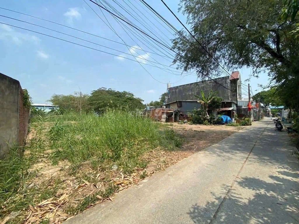 Đất thổ cư SHR 1/Xuân Thới Sơn 32-Hóc Môn.Dt 593m2~8,8ty