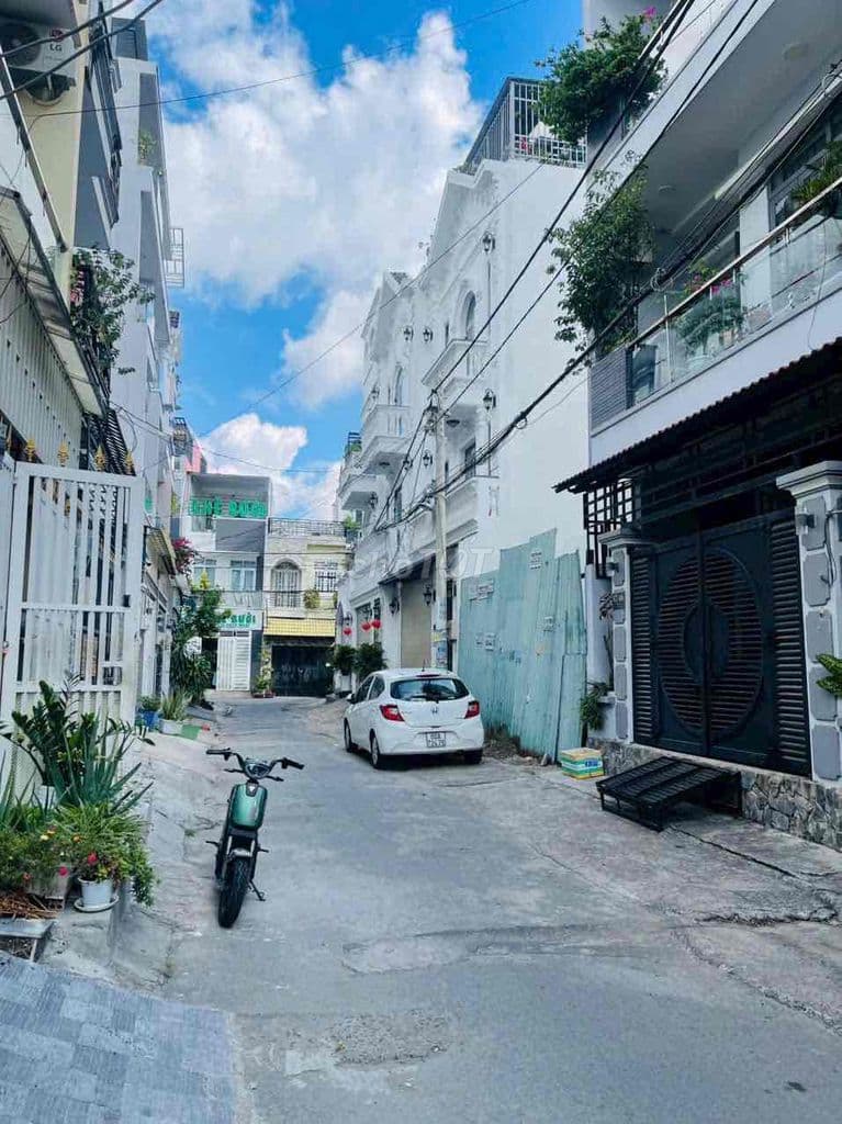 NHÀ PHỐ HIỆN ĐẠI ĐƯỜNG THÔNG 6M 67 ĐÀO TÔNG NGUYÊN - GIÁ TỐT KHU VỰC - Ảnh 2