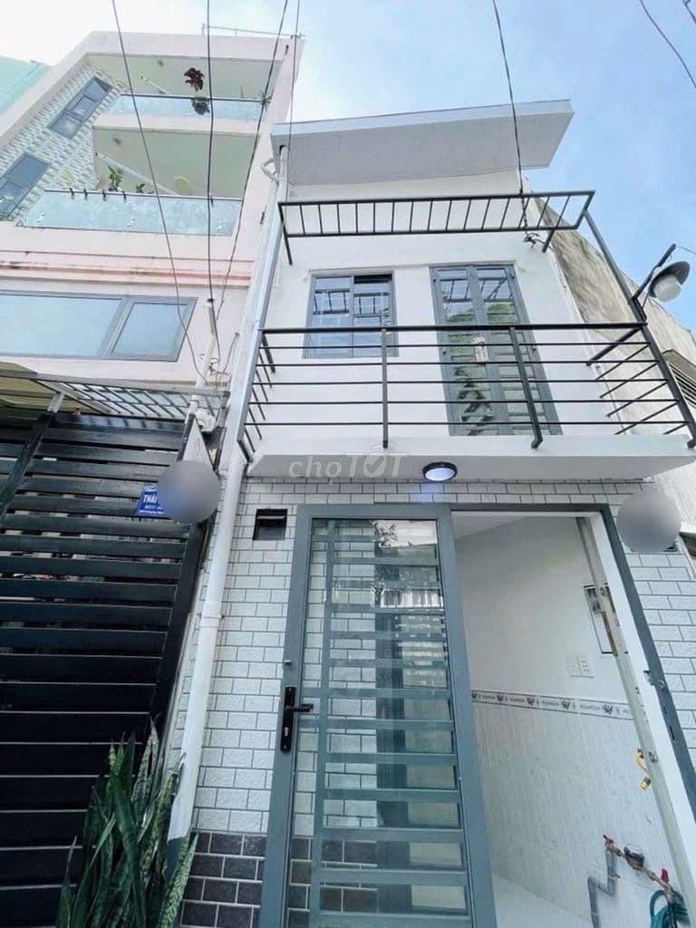 🏡NƠ TRANG LONG - TRỆT LỬNG LẦU - 3PN,2WC - MỚI ĐẸP Ở NGAY - HẺM TO
