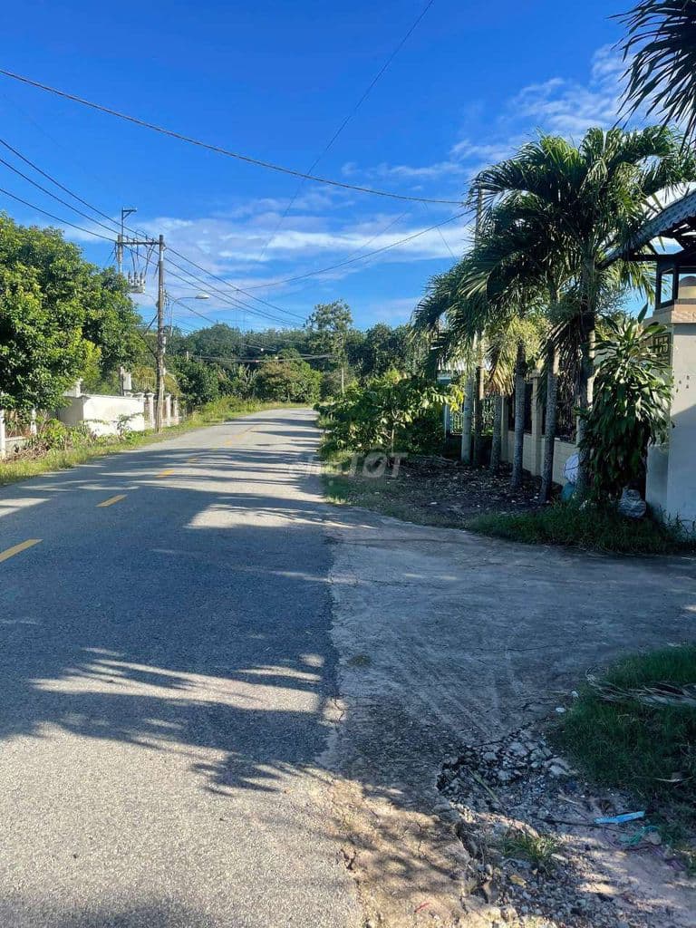 NHÀ CỦ CHI 16x60 m2 MẶT TIỀN