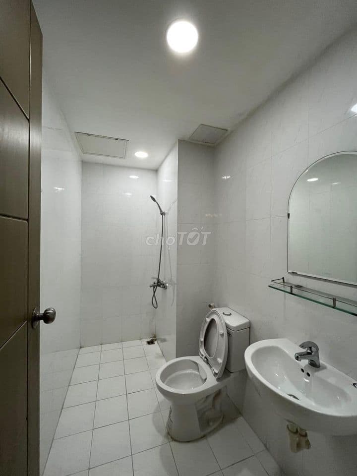 Căn hộ Green Town Bình Tân 63m 2pn2wc 2.65ty Full nội thất ht vay bank - Ảnh 3
