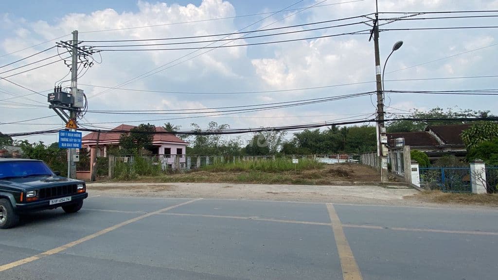 Đất mặt tiền đường Tỉnh Lộ 15, cách chợ PHÚ HOÀ ĐÔNG 700m