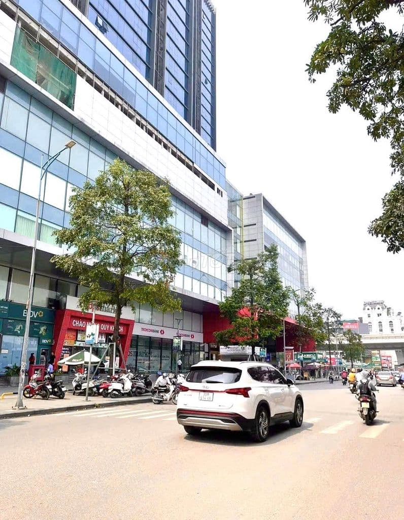 bán tòa nhà 7 tầng Thanh Xuân vỉa hè ô tô tránh