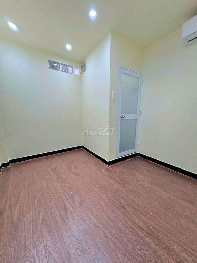 bán nhà 3 Tầng lầu Hẻm 3 Gác ngay trung tâm bình thạnh nhà đẹp mới - Ảnh 2