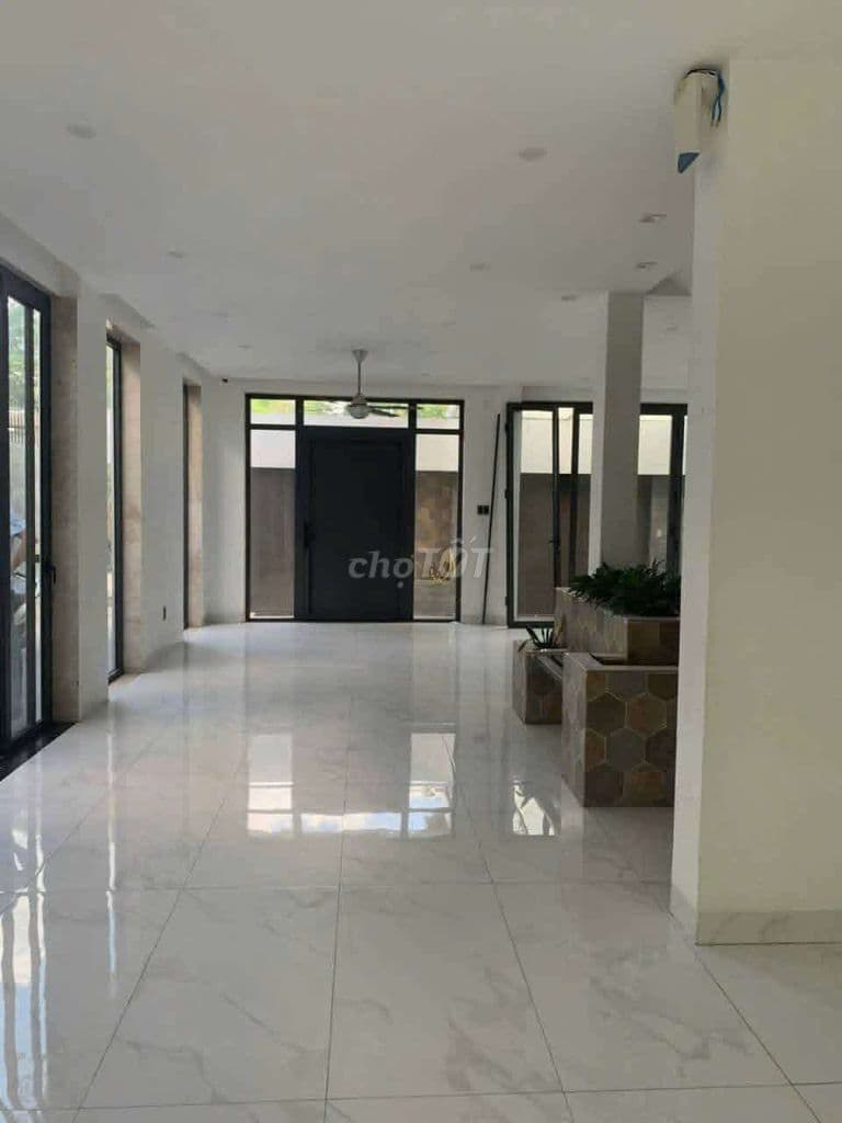 🔥 HOT! Bán Nhà Biệt Thự Đang Có Thu Nhập. Cơ Hội Tốt Đầu Tư. - Ảnh 2