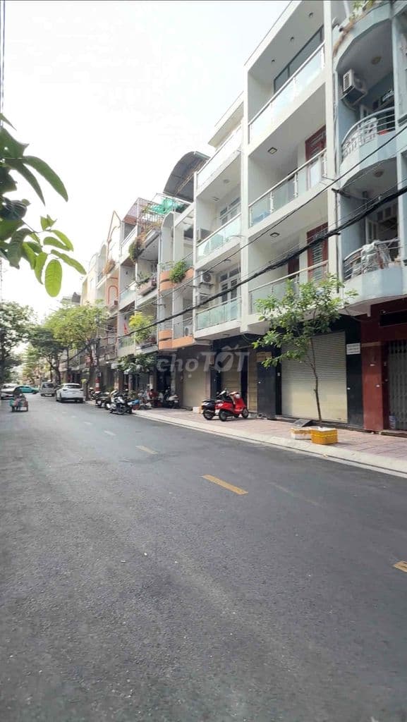Mặt tiền Bàu Cát 6 ( 14,8 tỷ) DT: 4x18m - 1 Trệt + 3 Tầng đúc - 5 PN - Ảnh 2