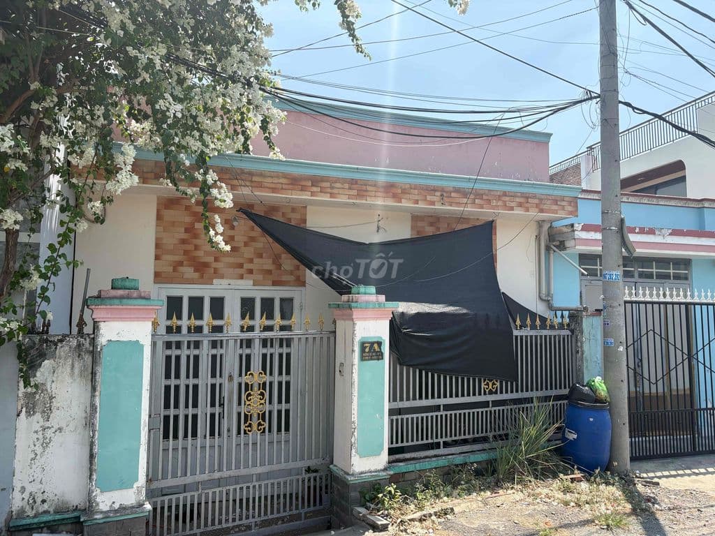 Nhà mặt tiền P. T Trích 7x10m SH thổ cư kdc - Ảnh 3