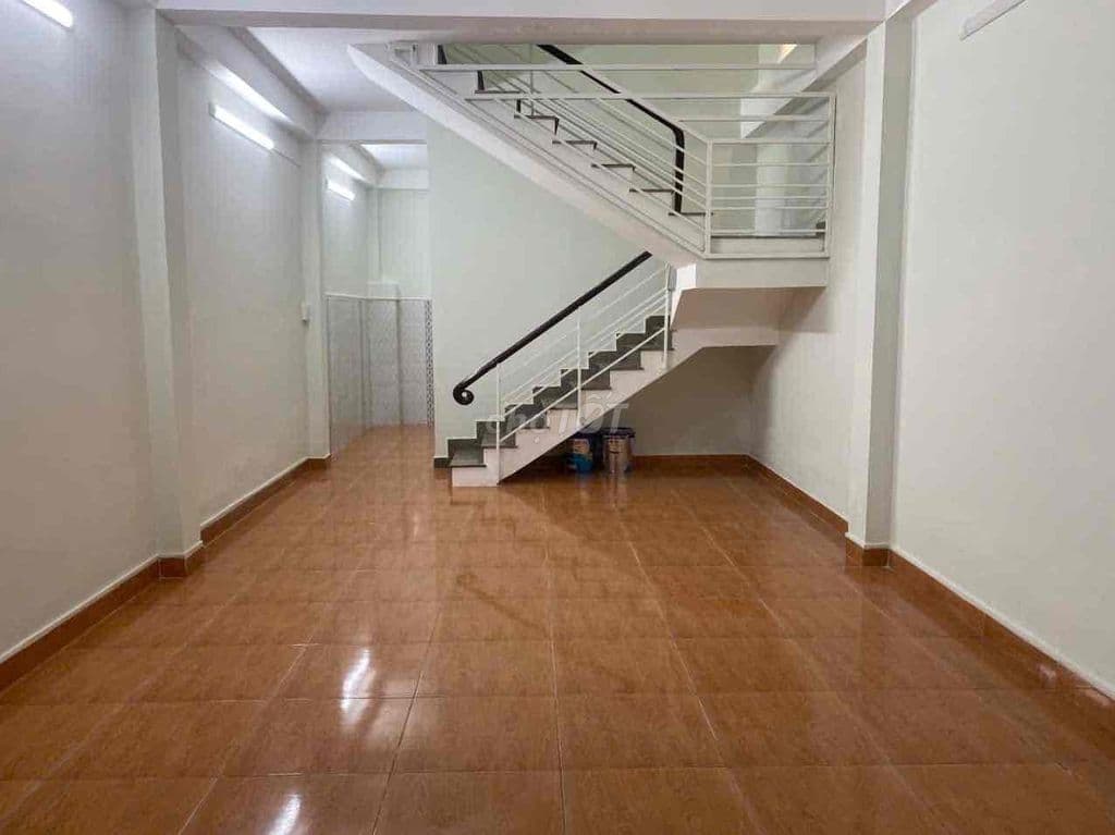 CẦN BÁN NHÀ HẺM XE HƠI KHU AN NINH GẦN AEON, CALADON TÂN PHÚ. SỔ HỒNG - Ảnh 3