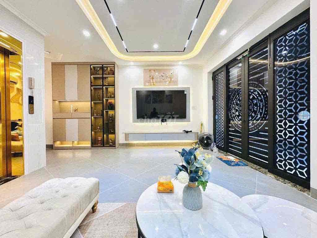 Thang Máy, Phân lô, lô góc đẹp, ngõ thông tứ phía Dương Văn Bé 42m. - Ảnh 2