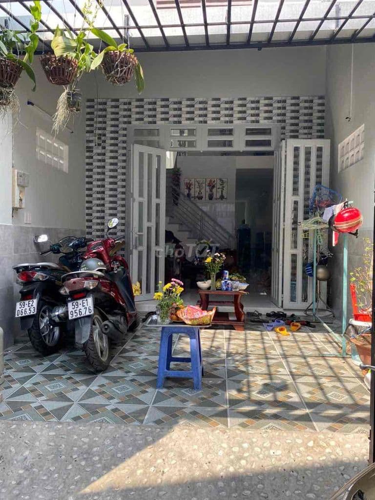 🏡 Nhà Gác Đúc Bà Điểm 4x17m SHR – Gần Chợ Cây Me – Giá 3.3 Tỷ TL - Ảnh 2