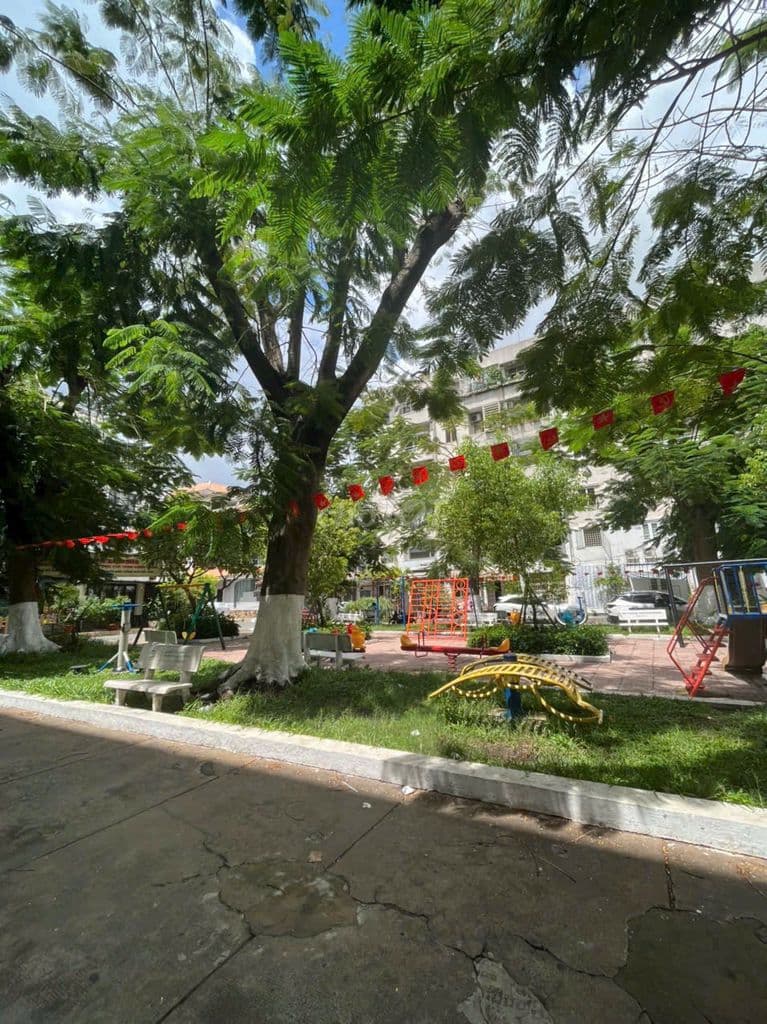 Bán Căn Góc 2PN C.cư 43Hồ Văn Huê P9 PN 49m2 View công Viên 3,4tỷ (tl)