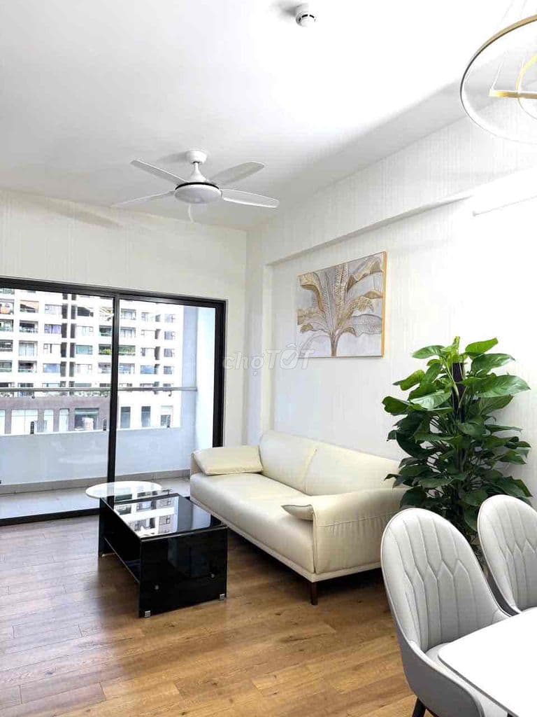 Chính chủ bán Căn hộ FLORA NOVIA Block B 75m2 full nội thất mới 100% - Ảnh 2