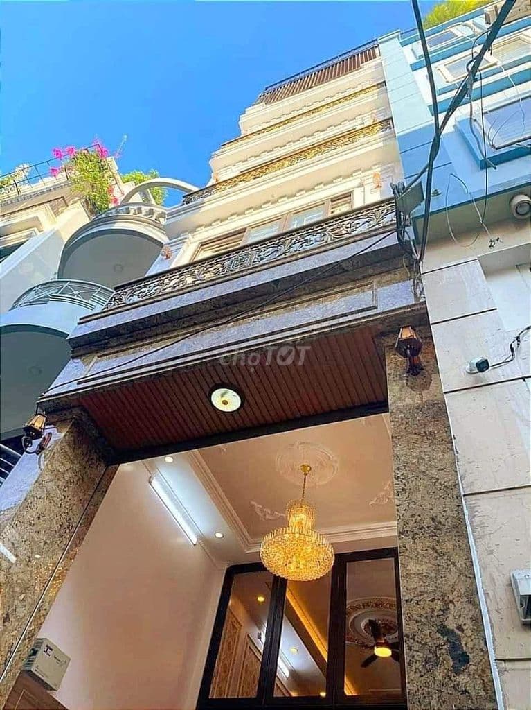 Nhà đẹp phố Hồng Mai, Bạch Mai, 56 m2, 5 tầng thang máy, 5 PN, ở luôn!