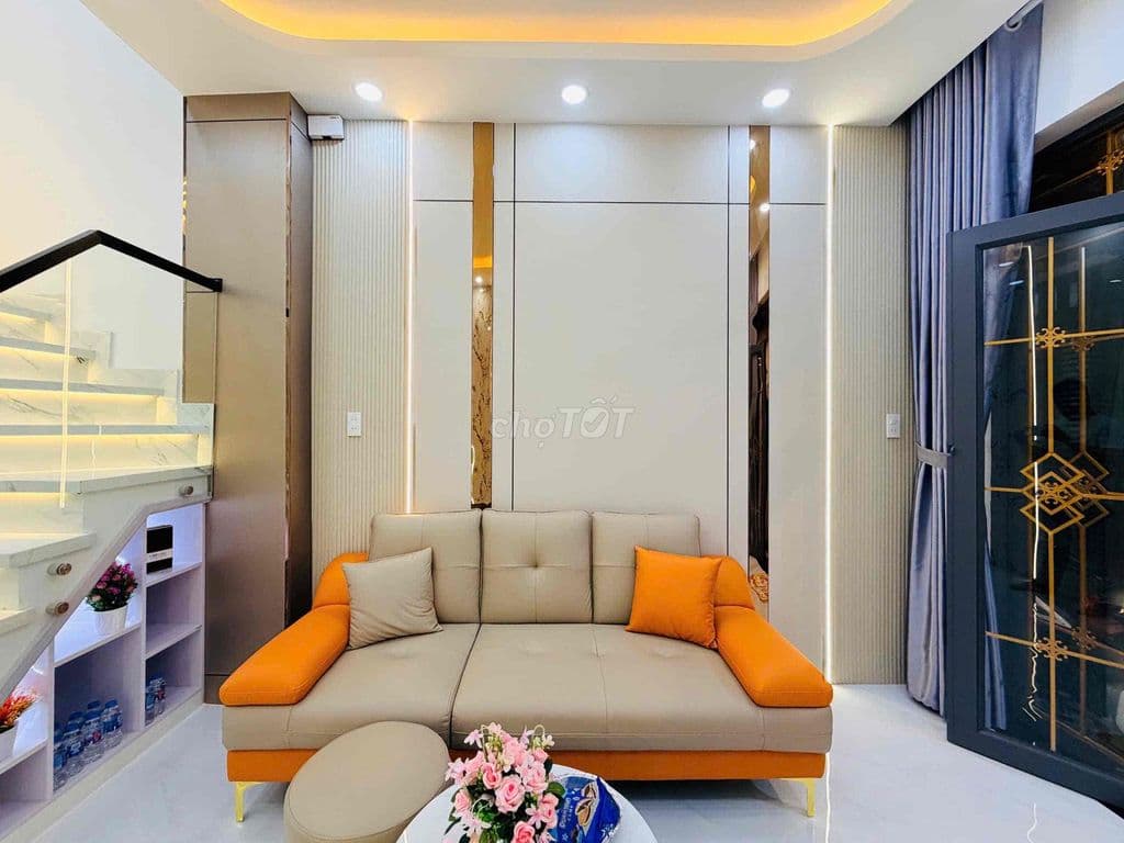 BÁN NHÀ NHỈNH 4 TỶ HẺM XE HƠI - GẦN EMART PHAN HUY ÍCH GÒ VẤP