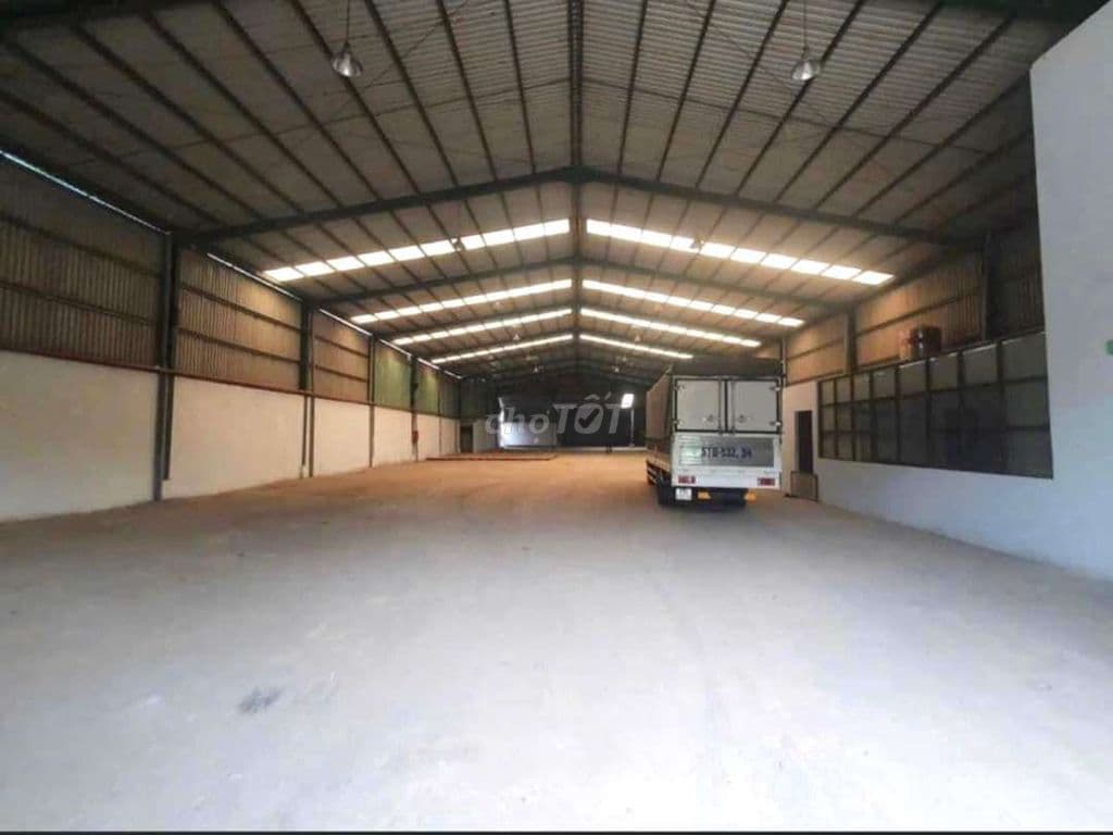 Bán Nhiều Kho Xưởng Bình Tân, Tân Bình, Q12, Bình Chánh đường xe Công