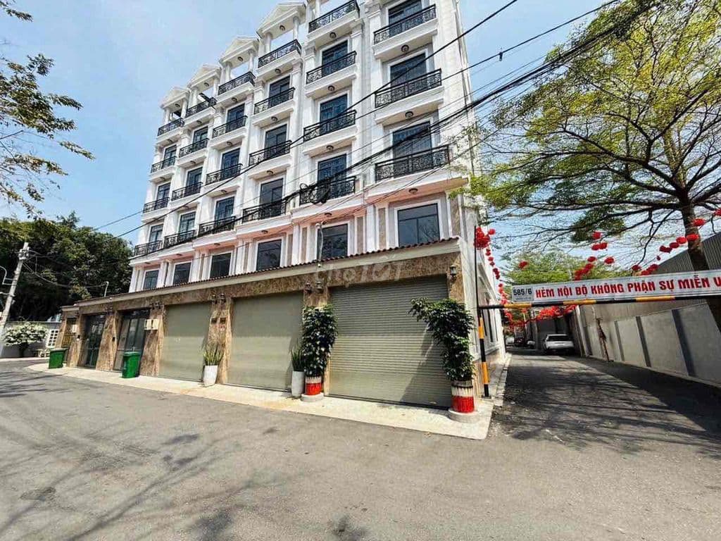 BÁN NHÀ PHỐ VEN SÔNG SÀI GÒN, sát mặt tiền QL13 liền kề Vạn Phúc