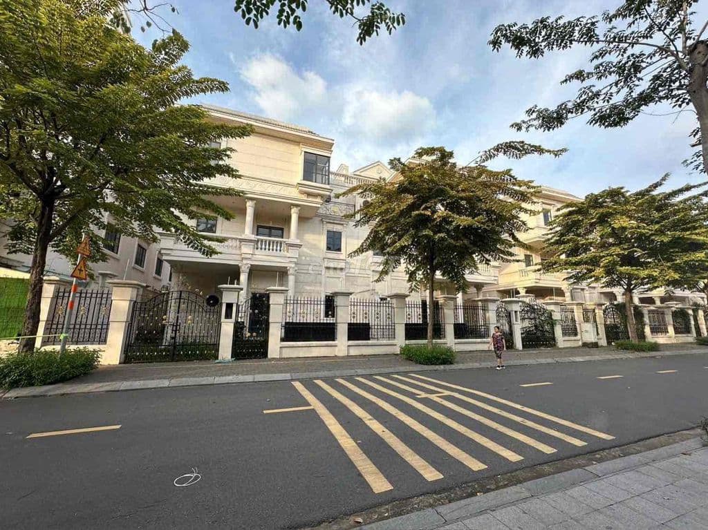 Biệt thự Cityland Park Hill view công viên Hoà Bình 12,5x20 giá 53tỷ