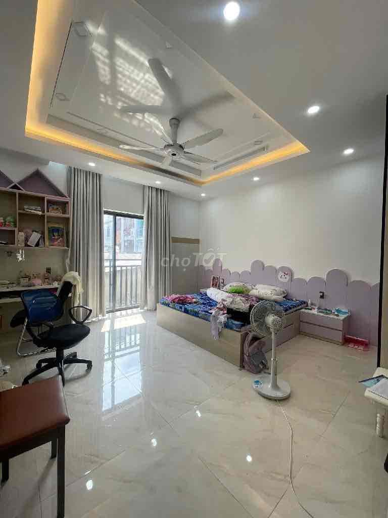 NHÀ ĐẸP 3 TẦNG — BÌNH TRỊ ĐÔNG HƯƠNG LỘ 2 DS 6D 95M2 • 5M x 19M : Tây - Ảnh 3