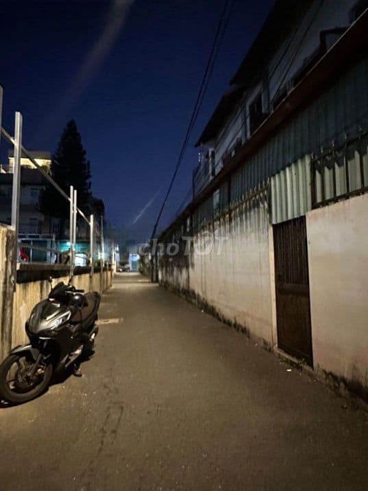 Bán đất tặng nhà hẻm xe hơi gần ga Metro Phước Long TP HCM - Ảnh 2