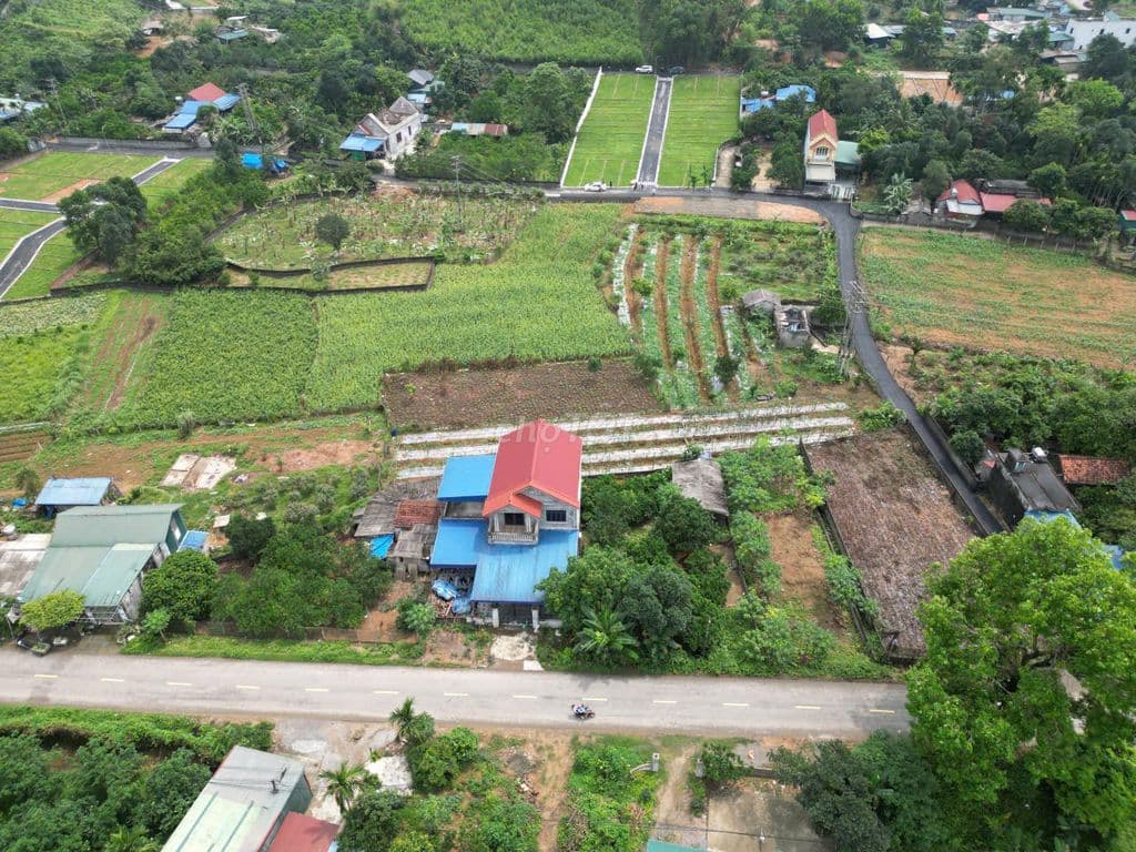 Đất giáp Hà Nội, sát quốc lộ, sẵn sổ - Ảnh 2