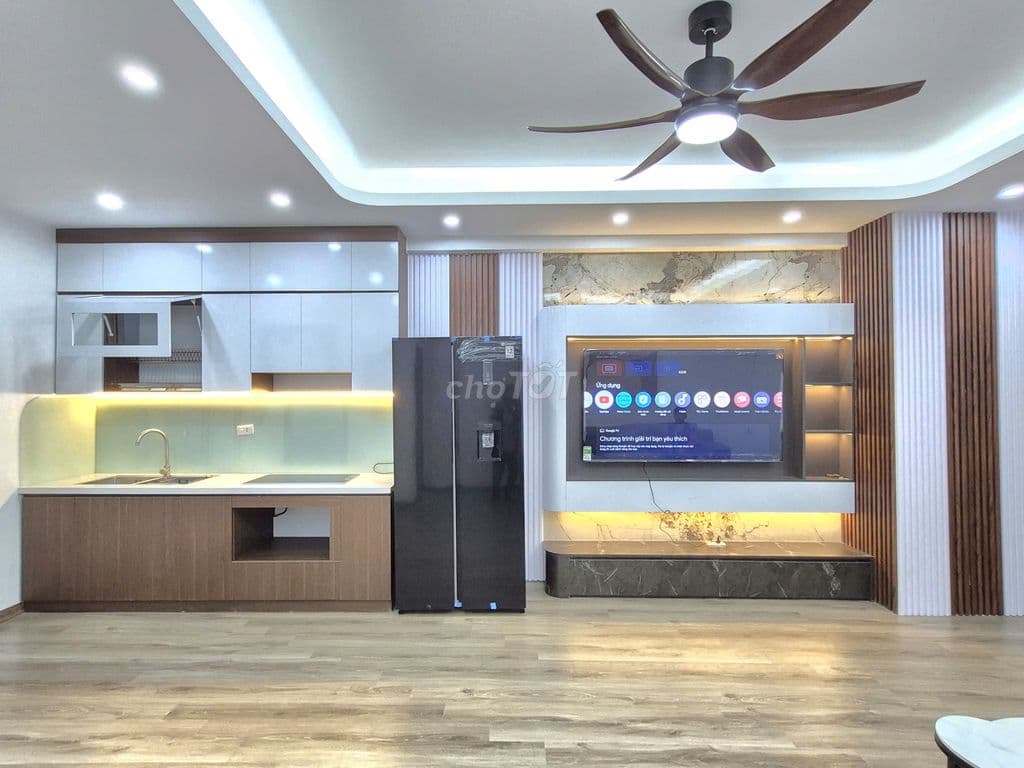 Chính chủ cần bán gấp căn góc dt 68m2 tòa Ct5 Xa La, giá chỉ 4.4 tỷ