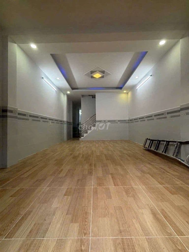 Bán nhà giá 900 triệu, sổ hồng riêng, kinh doanh tốt, xem nhà alo ngay - Ảnh 2