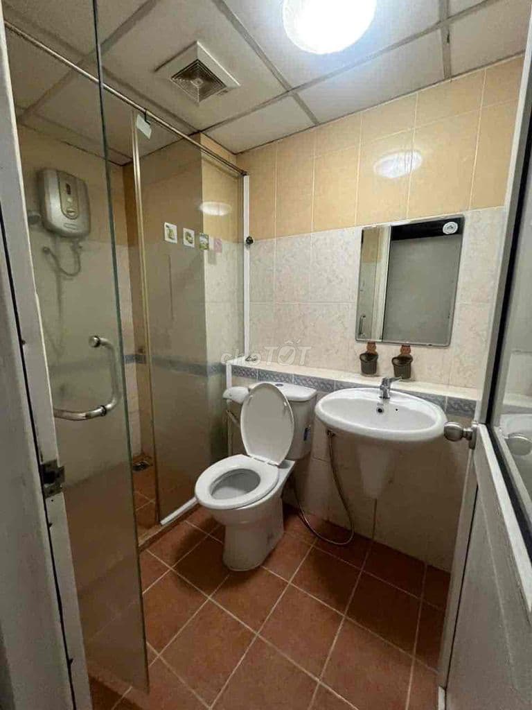 Cho thuê Ch Central Garden Q1 328 VVK 76m2 2Pn 2wc Full nội thất - Ảnh 2