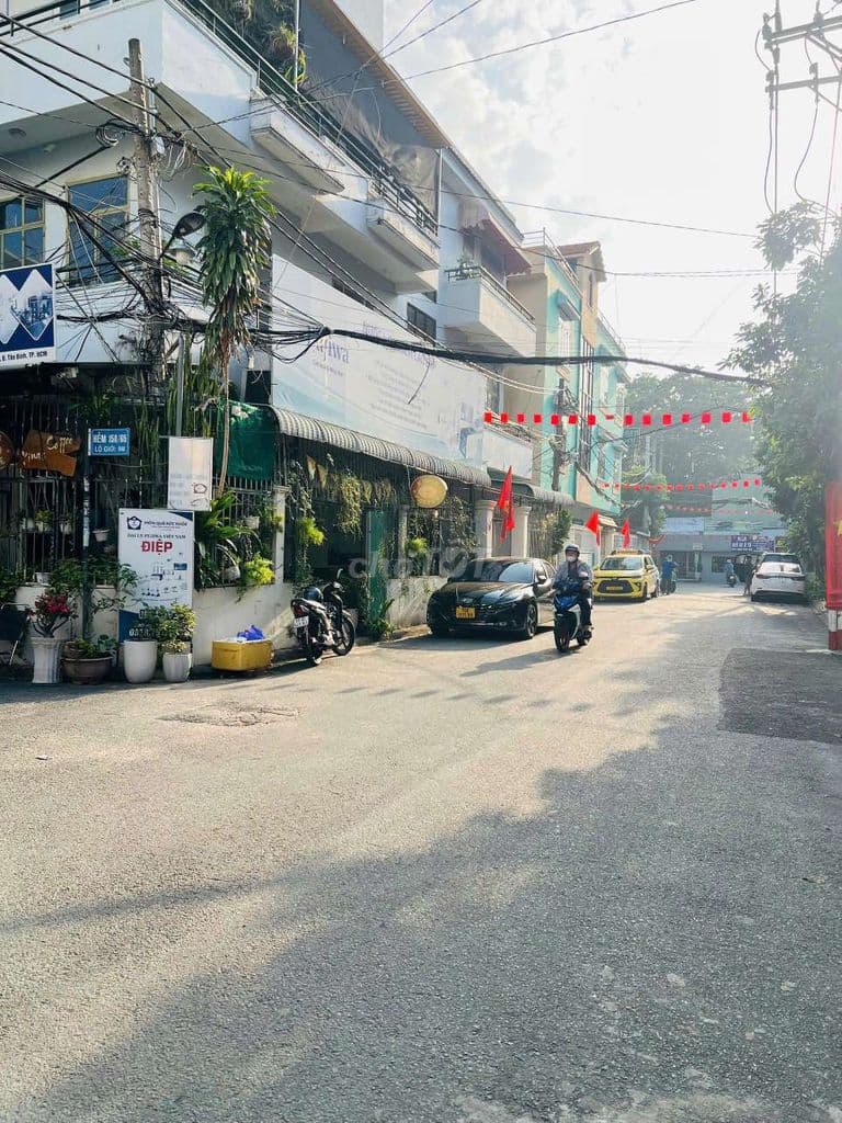 BÁN NHÀ GÓC 2 MẶT TIỀN – HOÀNG HOA THÁM GẦN NHÀ GA T3 chỉ 9tỷ5 - Ảnh 2