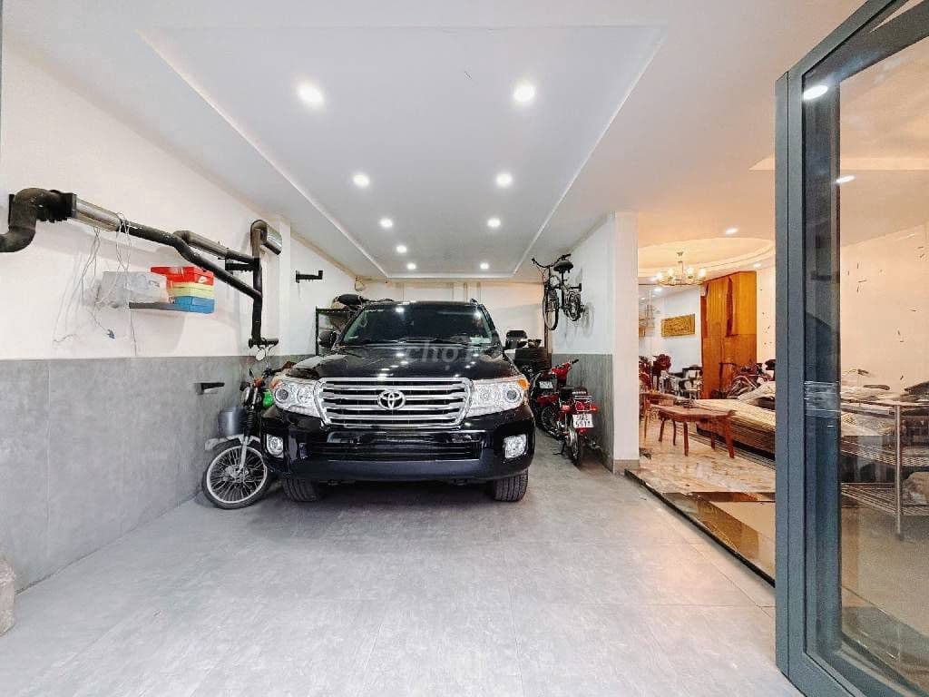 BÁN NHÀ 4 TẦNG,ngang 8m.Nội thất đẹp có thang máy.Dương Bá Trạc,Quận 8 - Ảnh 2