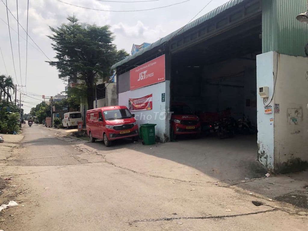 BÁN xưởng 200m2, nở hậu. Shr full thổ cư. Gần chợ Liên Ấp 123