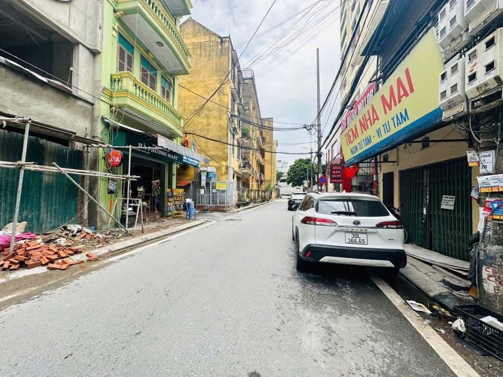 🔥 ĐẤT GẦN HỌC VIỆN TÀI CHÍNH – Ô TÔ TRÁNH – LÔ GÓC - DT 76m² – HƠN 8TỶ