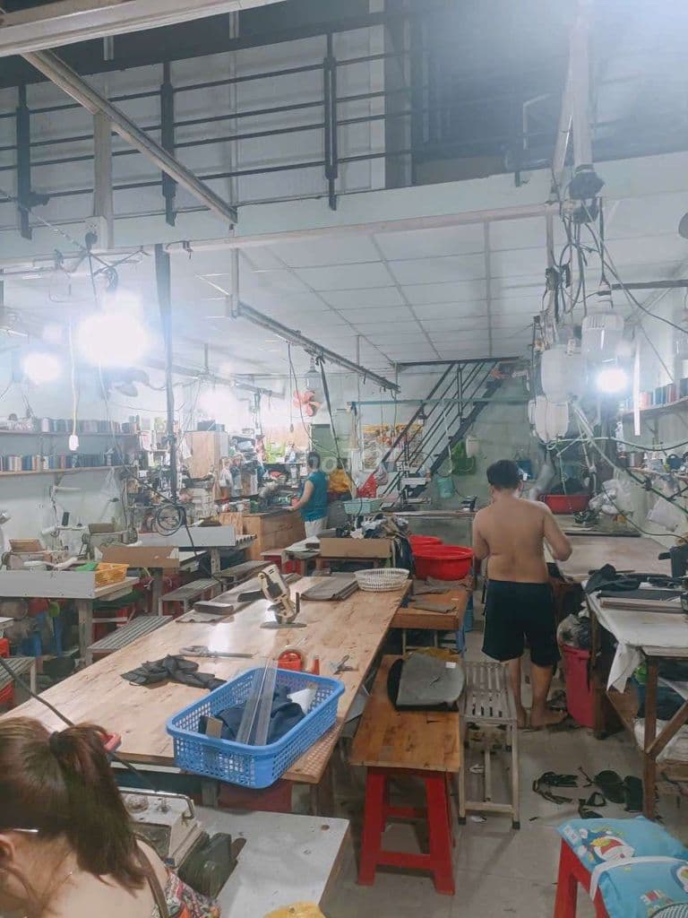 Nhỉnh 1ty công chứng ủy quyền giữ sổ chính, nhà 5x14 đúc lửng 2PN - Ảnh 2