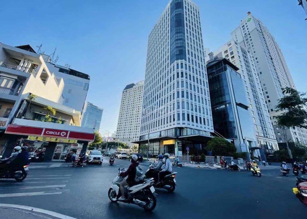 Bán nhà hẻm xe hơi Lê Quốc Hưng khu hành chính