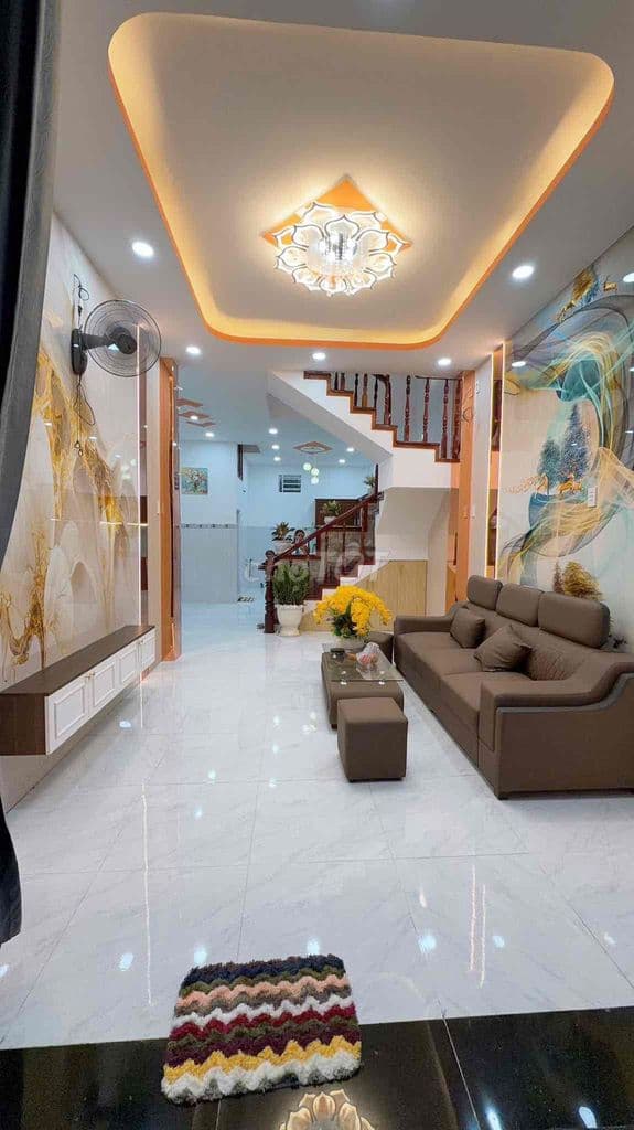 Nhà Đẹp, Hẻm Thông Xe Hơi, Vị Trí Thuận Tiện, Quận 12 - Ảnh 2