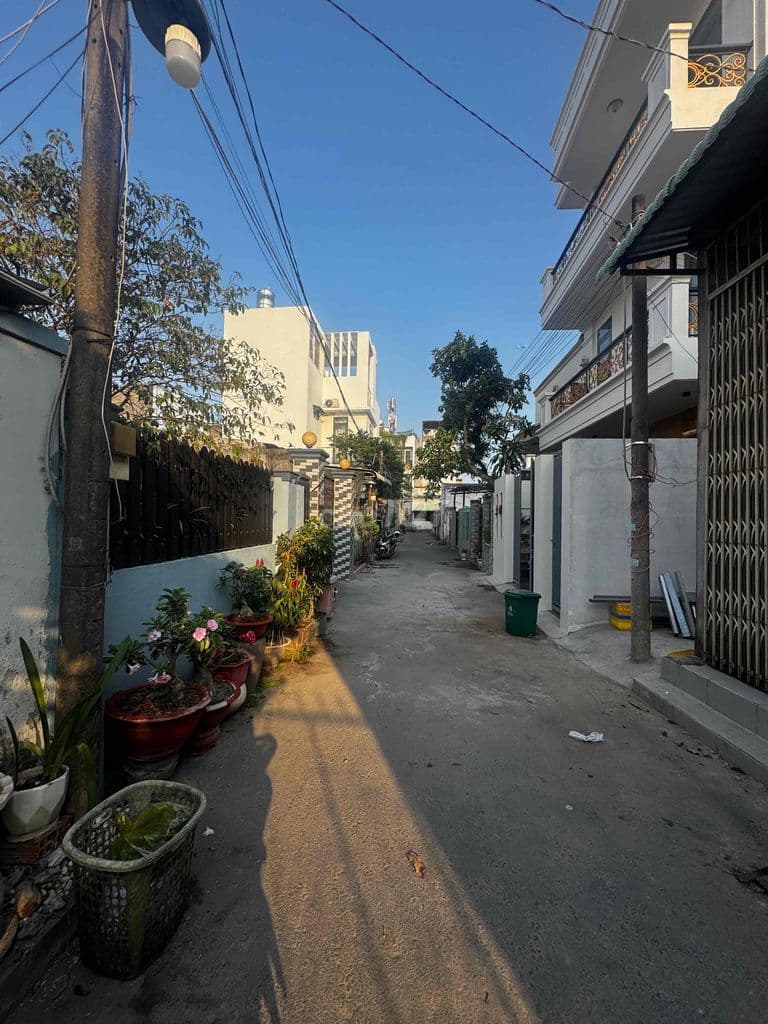 ĐẤT RẺ NHẤT LINH XUÂN - 120M2 HẺM XE HƠI - GIÁ CHỈ HƠN 30 TR/M2.