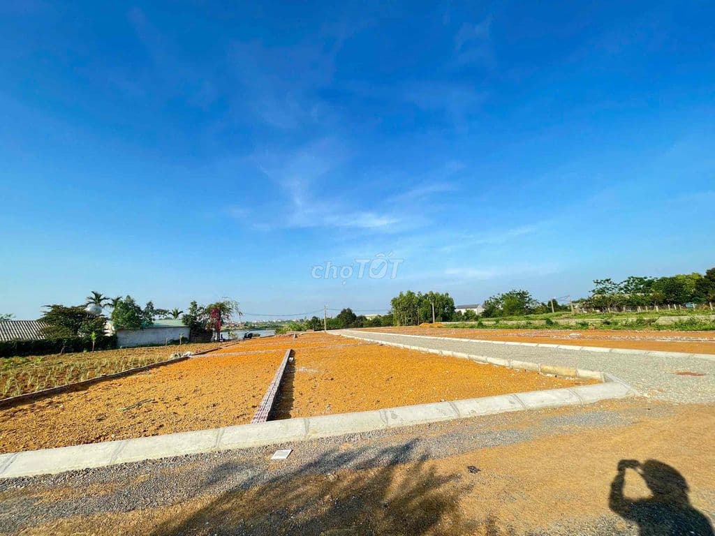 Cần bán 104,4m2 viu hồ, 2.2ty MT 6.19m ngõ thông, Phú Cát, Hà Nội - Ảnh 3