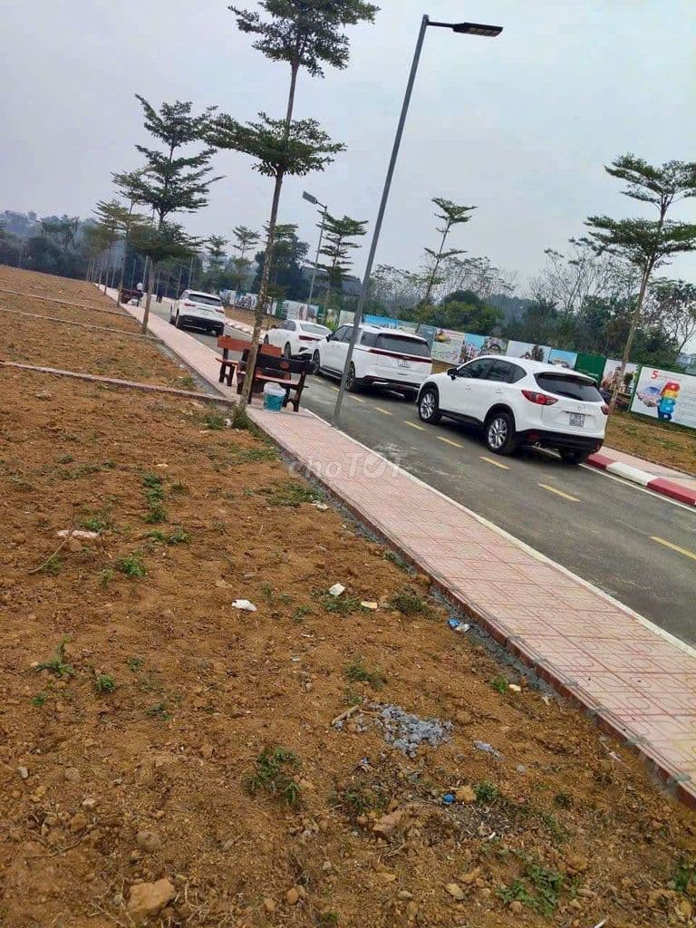 Bán đất hòa lạc 100m2, mặt tiền 7m. Sổ đỏ chính chủ - Ảnh 3