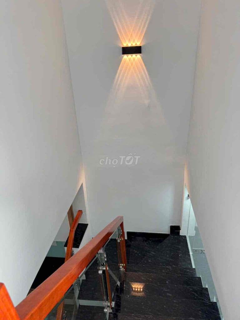 nhà bán shr phường HT Q12