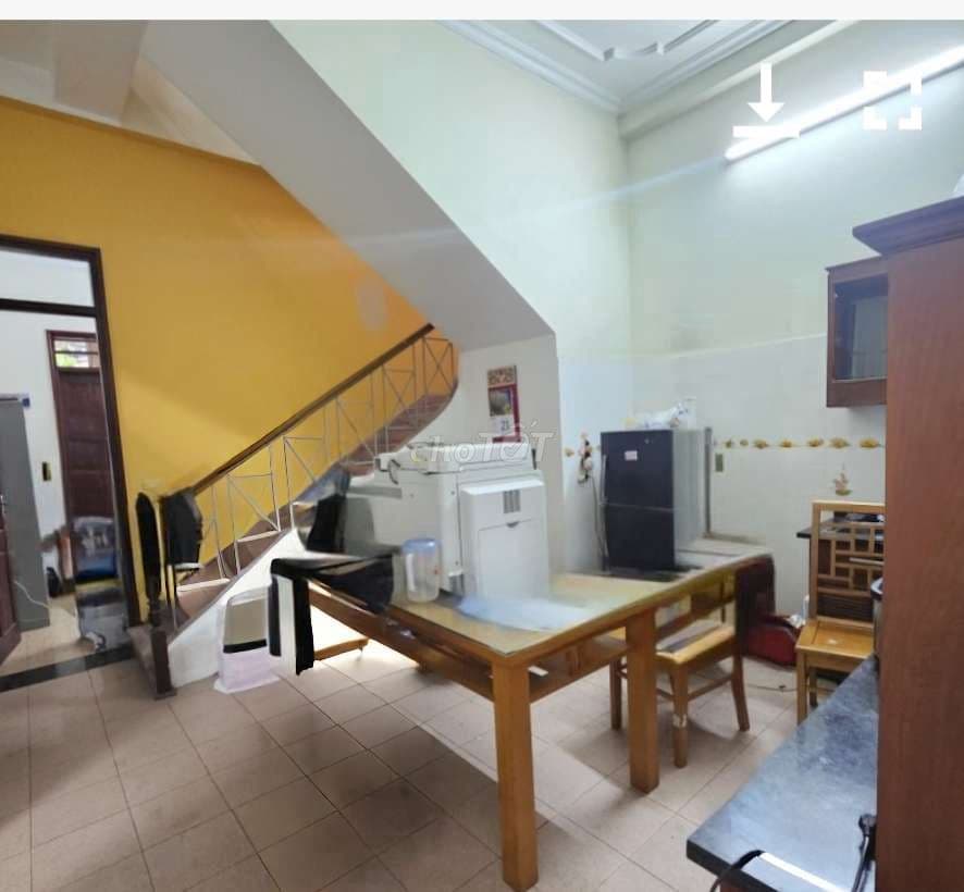 Bán nhà Phú Thượng . Tây Hồ 83mét mặt tiền 5,6mét chỉ 18, 4tỷ - Ảnh 2