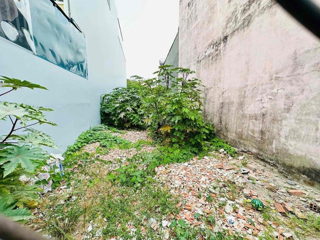 Đất xây toà nhà, căn hộ DV gần Chợ Tăng Nhơn Phú A, Thủ đức