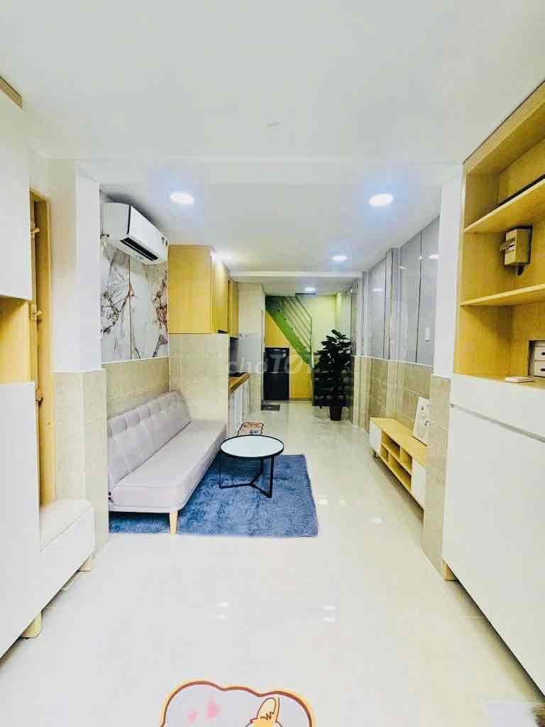 Bán nhà ngay Công Viên Làng Hoa , 27m2 , mới , 3 pn , hơn 3 tỷ